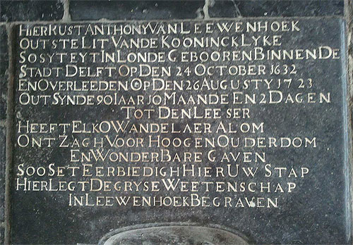Grabplatte von Antoni van Leeuwenhoek